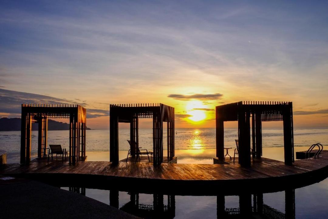 Cozy Seaview Studio At Imperium Residence Tanjung Lumpur Kuantan Kültér fotó